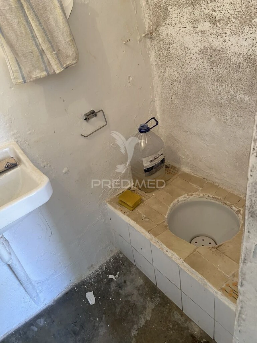 Moradia T1 para Venda em Ciladas Foto 14