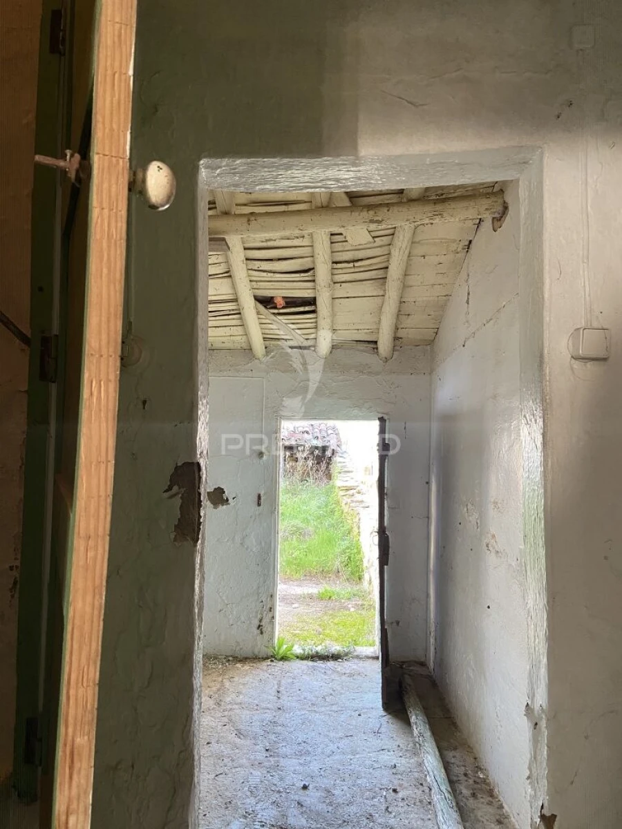 Moradia T1 para Venda em Ciladas Foto 8