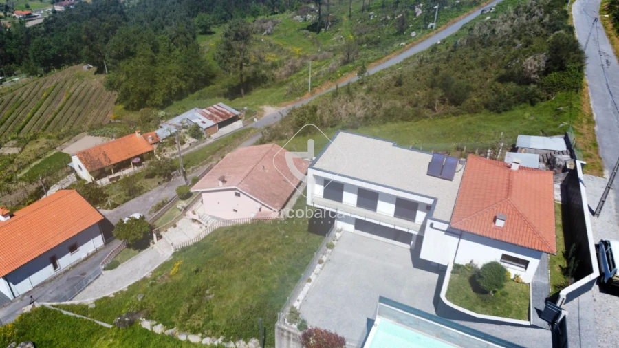 Moradia T3 para Venda em Bravães Foto 19