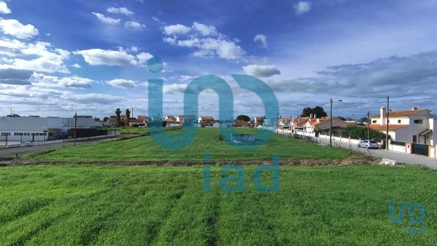 Terreno para Venda em Atalaia e Alto Estanqueiro-Jardia Foto 4