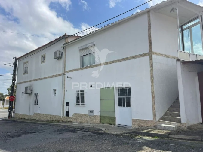 Moradia T2 para Venda em Ferreira do Alentejo e Canhestros Foto 10