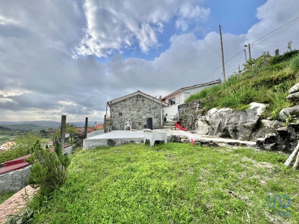 Moradia T2 para Venda em Cambra e Carvalhal de Vermilhas Foto 8