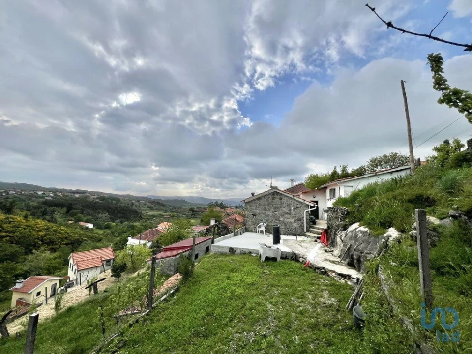 Moradia T2 para Venda em Cambra e Carvalhal de Vermilhas Foto 7