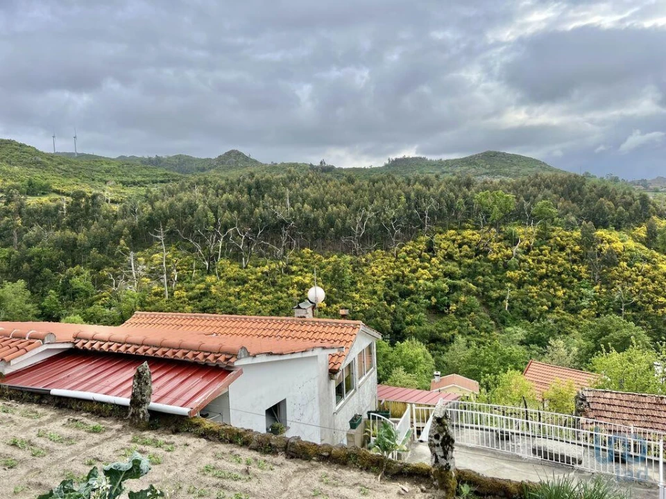 Moradia T2 para Venda em Cambra e Carvalhal de Vermilhas Foto 5