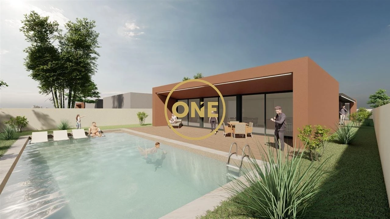 Moradia T4 para Venda em Brufe Foto 1