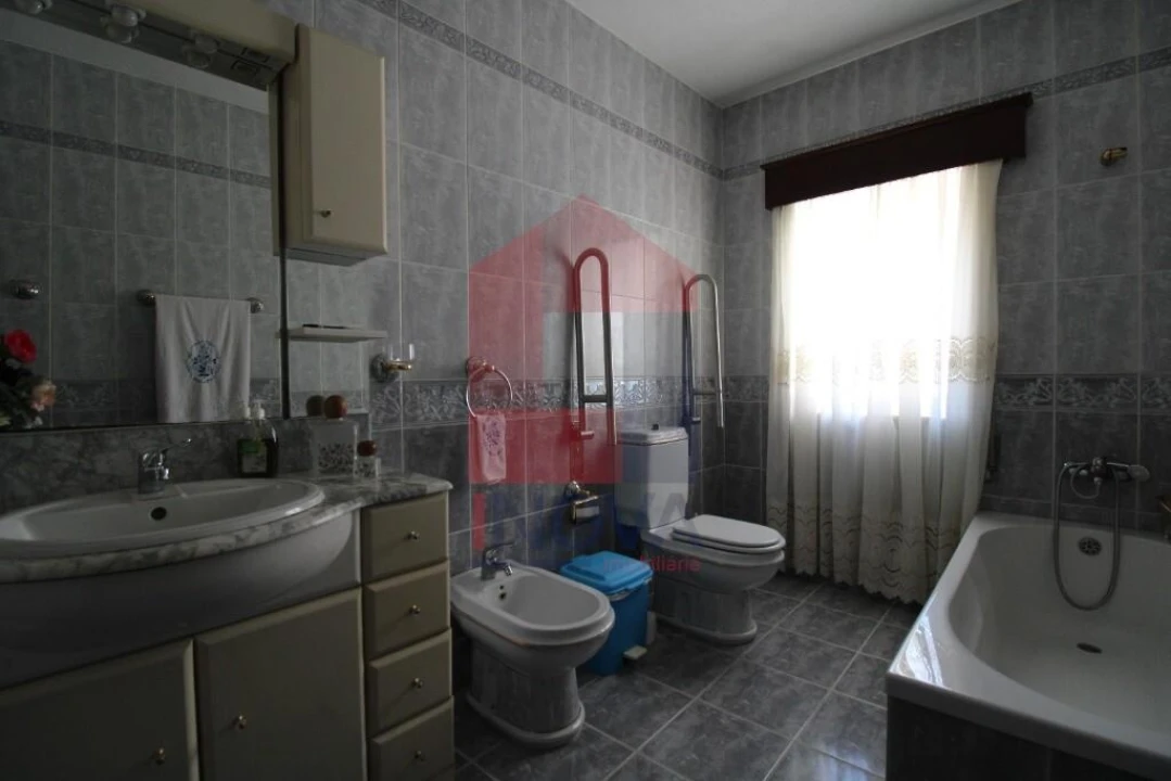 Moradia T3 para Venda em Carreiras (São Miguel) e Carreiras (Santiago) Foto 15