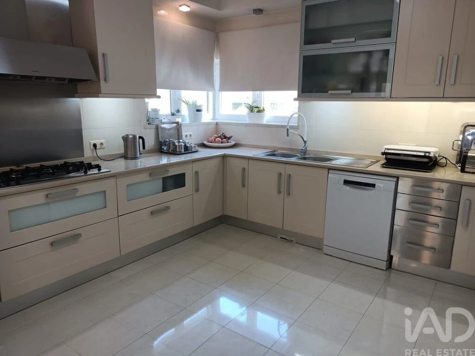 Moradia T5 para Venda em Nossa Senhora da Piedade Foto 19