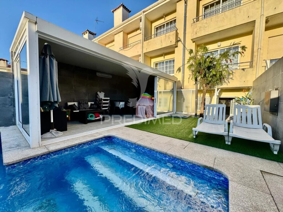 Moradia T3 para Venda em Sande (São Martinho) Foto 1