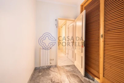 Moradia T5 para Venda em Aldoar, Foz do Douro e Nevogilde