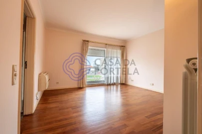 Moradia T5 para Venda em Aldoar, Foz do Douro e Nevogilde