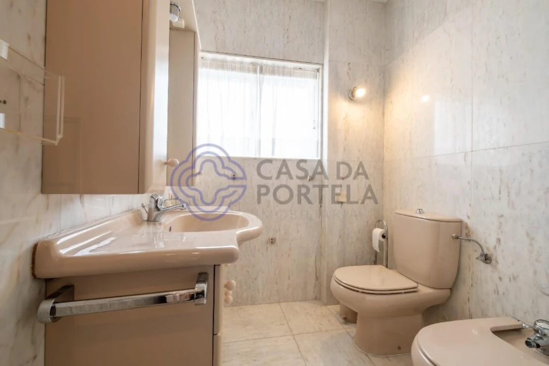 Moradia T5 para Venda em Aldoar, Foz do Douro e Nevogilde Foto 26