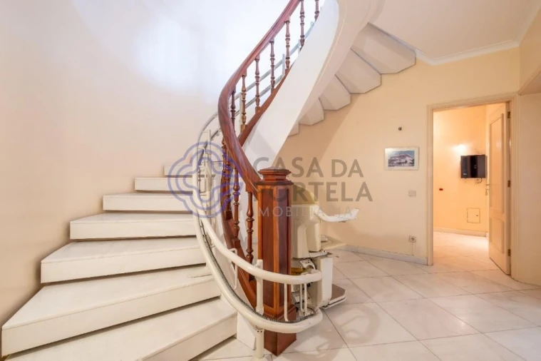 Moradia T5 para Venda em Aldoar, Foz do Douro e Nevogilde Foto 35