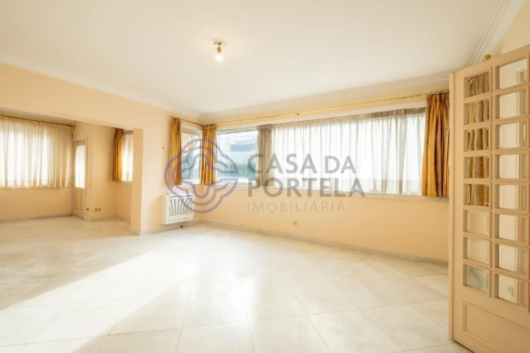 Moradia T5 para Venda em Aldoar, Foz do Douro e Nevogilde Foto 10