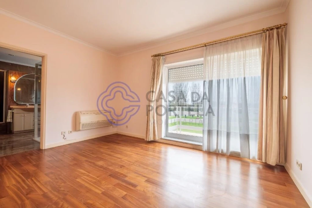 Moradia T5 para Venda em Aldoar, Foz do Douro e Nevogilde Foto 33
