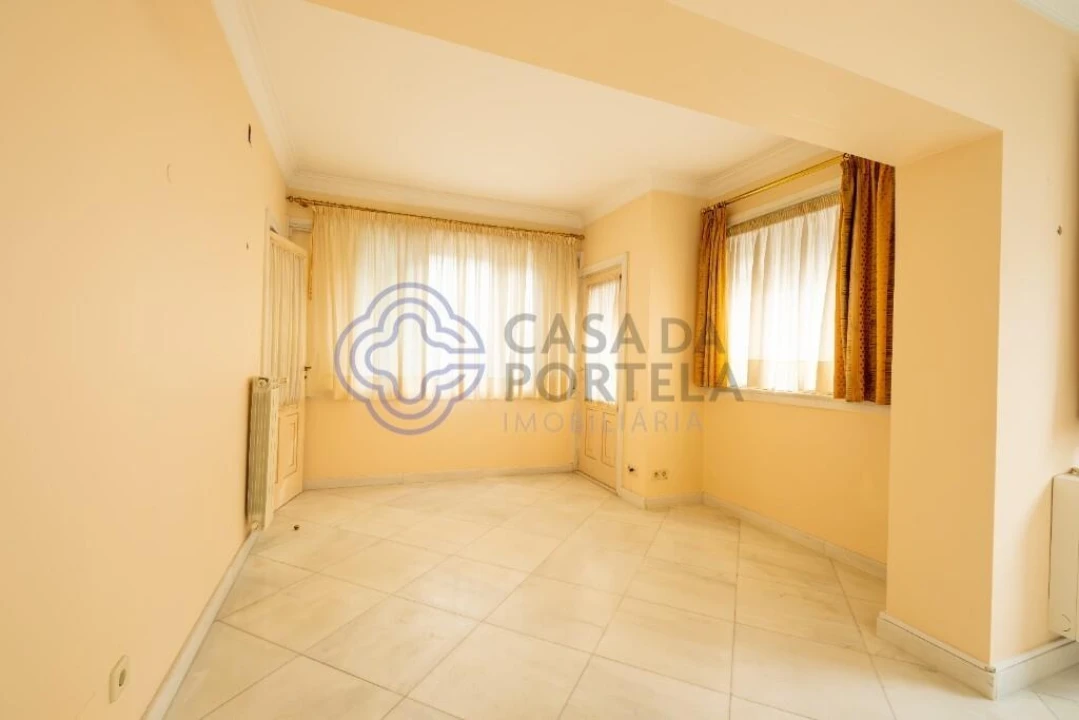 Moradia T5 para Venda em Aldoar, Foz do Douro e Nevogilde Foto 13