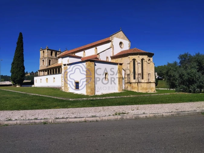 Moradia T1 para Venda em Casais e Alviobeira Foto 18