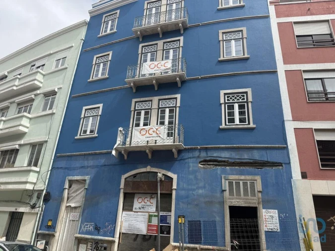 Apartamento T2 para Venda em Arroios Foto 11