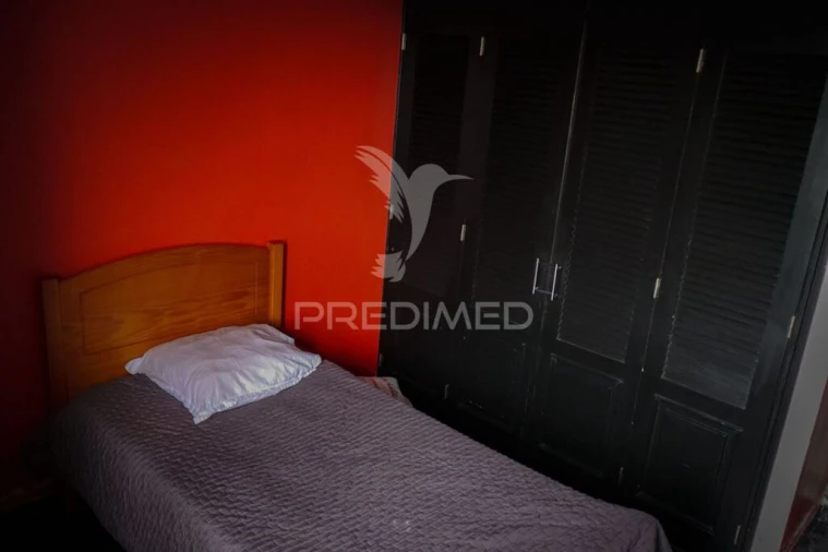 Moradia T5 para Venda em Madalena Foto 16