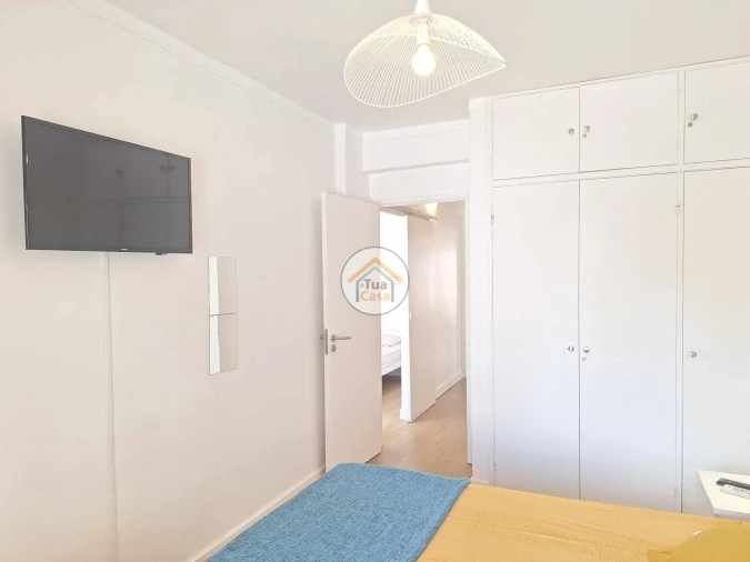 Apartamento T1 para Arrendamento em Quarteira Foto 12