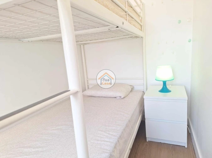 Apartamento T1 para Arrendamento em Quarteira Foto 14