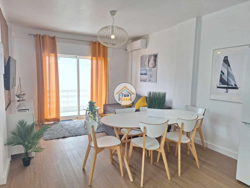 Apartamento T1 para Arrendamento em Quarteira Foto 1