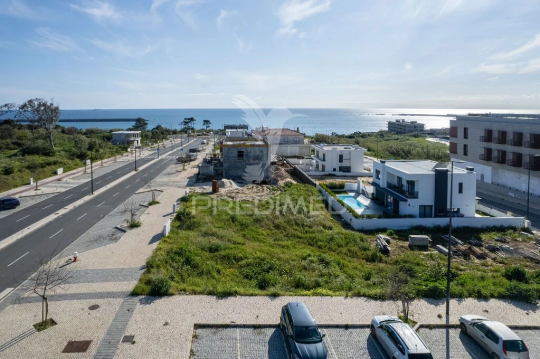 Terreno para Venda em Sines Foto 9