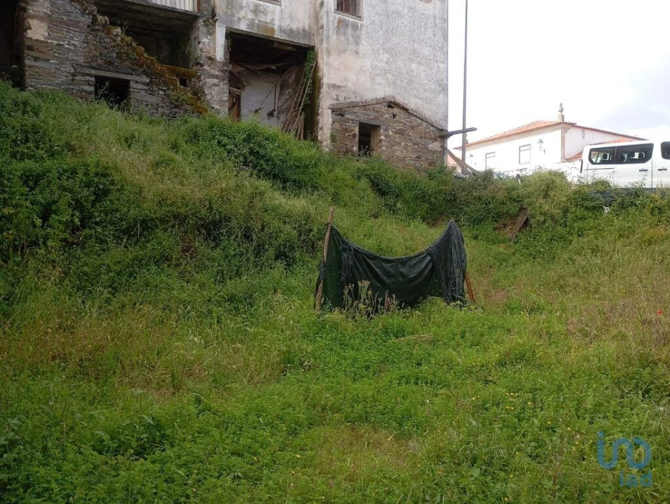 Moradia para Venda em Vila Nova de Foz Côa Foto 5