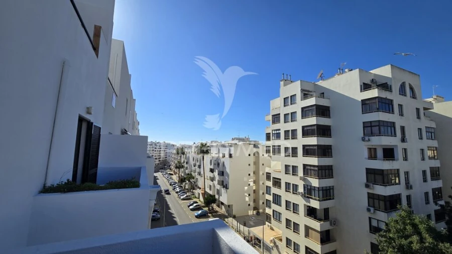 Apartamento T2 para Venda em Quarteira Foto 7