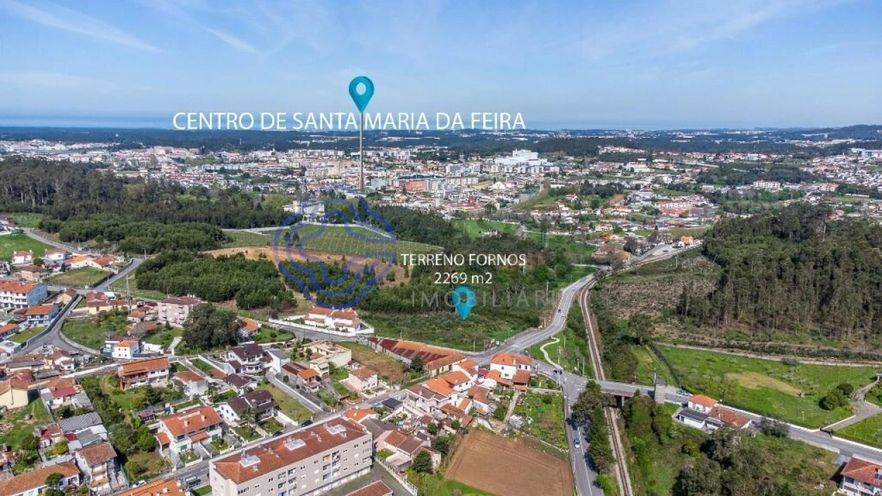 Terreno para Venda em Fornos Foto 1