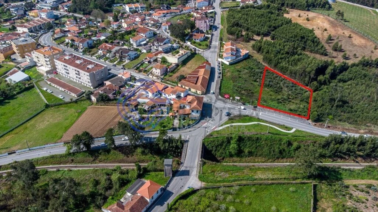 Terreno para Venda em Fornos Foto 19