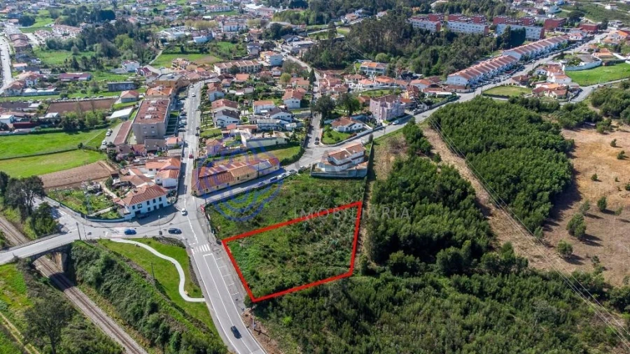 Terreno para Venda em Fornos Foto 18