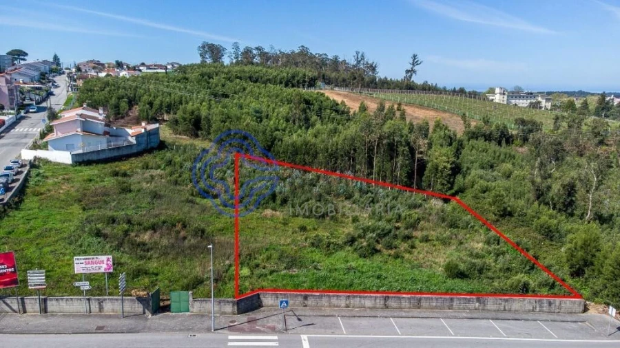 Terreno para Venda em Fornos Foto 2