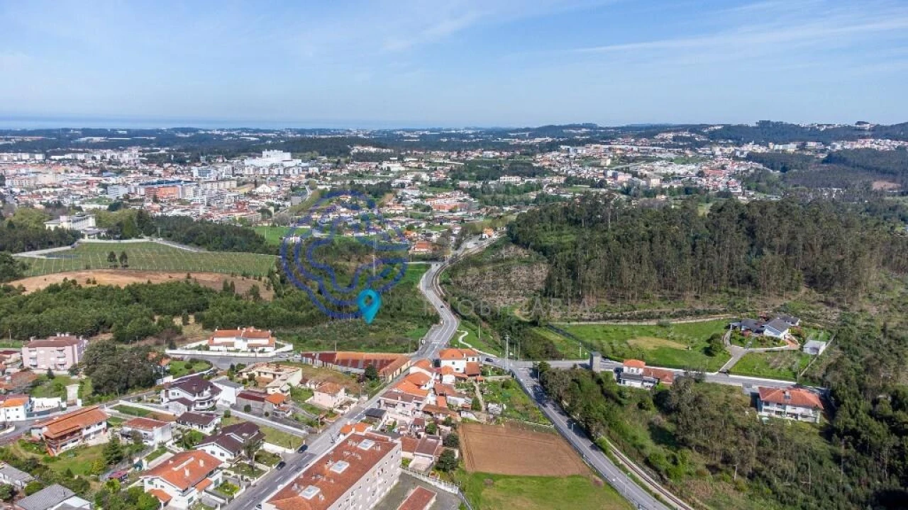 Terreno para Venda em Fornos Foto 5