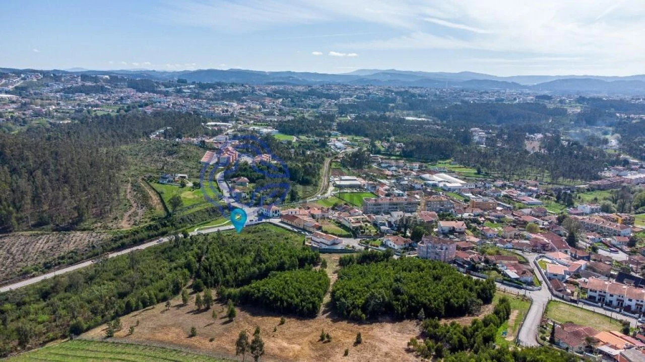 Terreno para Venda em Fornos Foto 13
