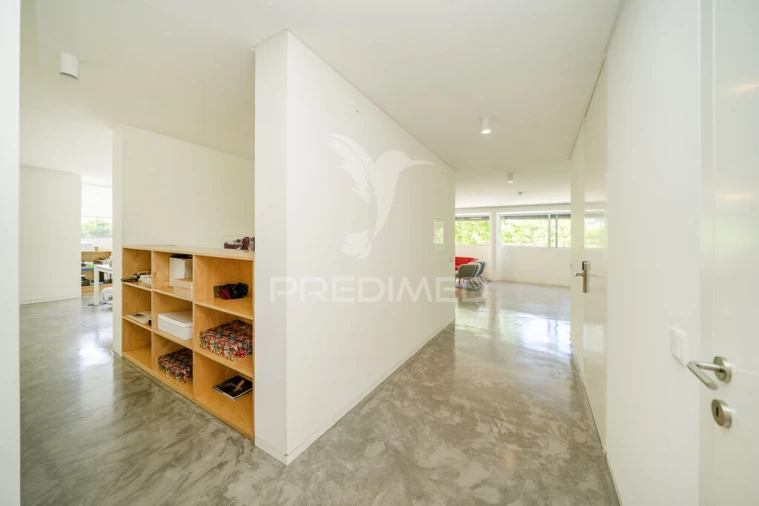 Armazém para Venda em Urgezes Foto 14