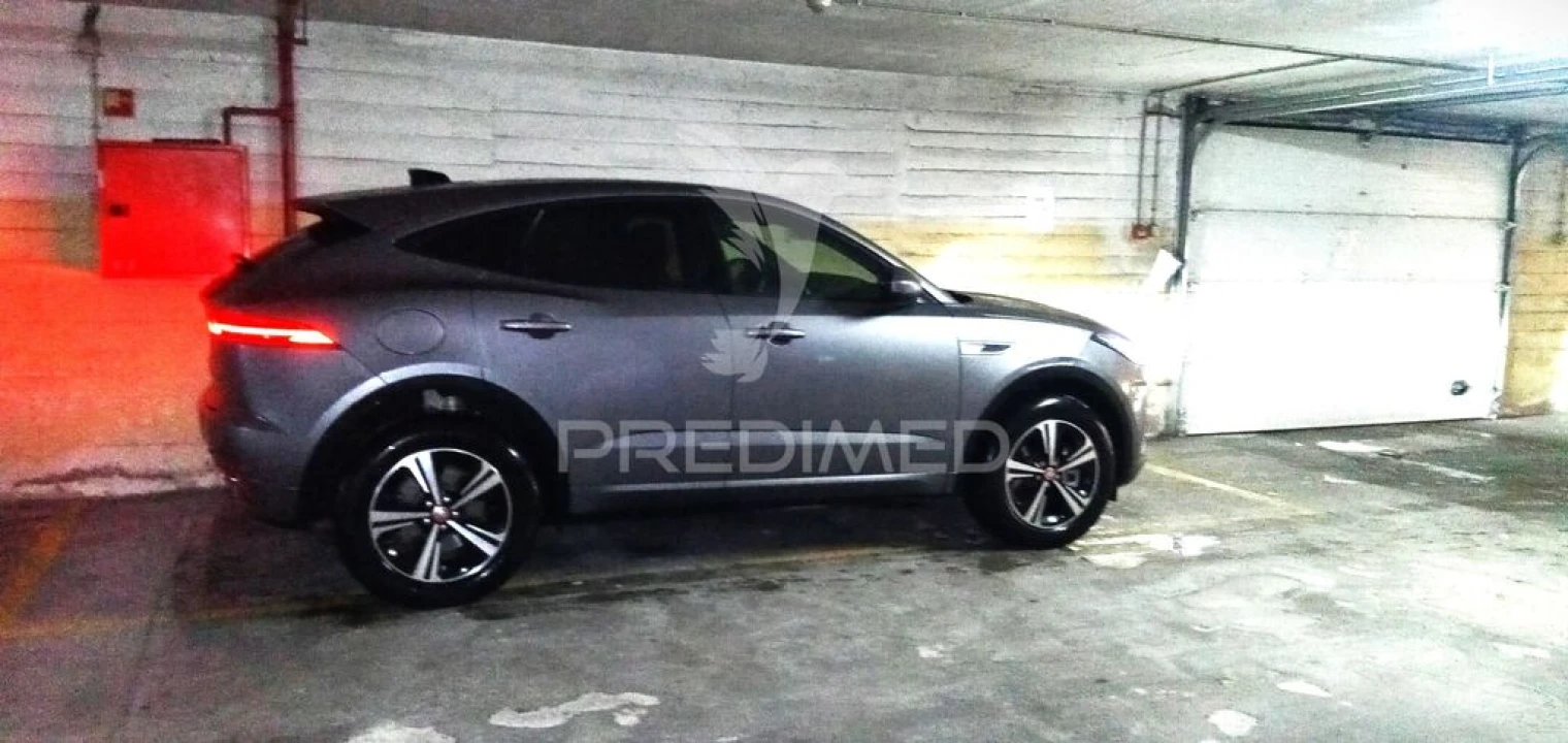 Garagem para Arrendamento em Vilar de Andorinho Foto 3