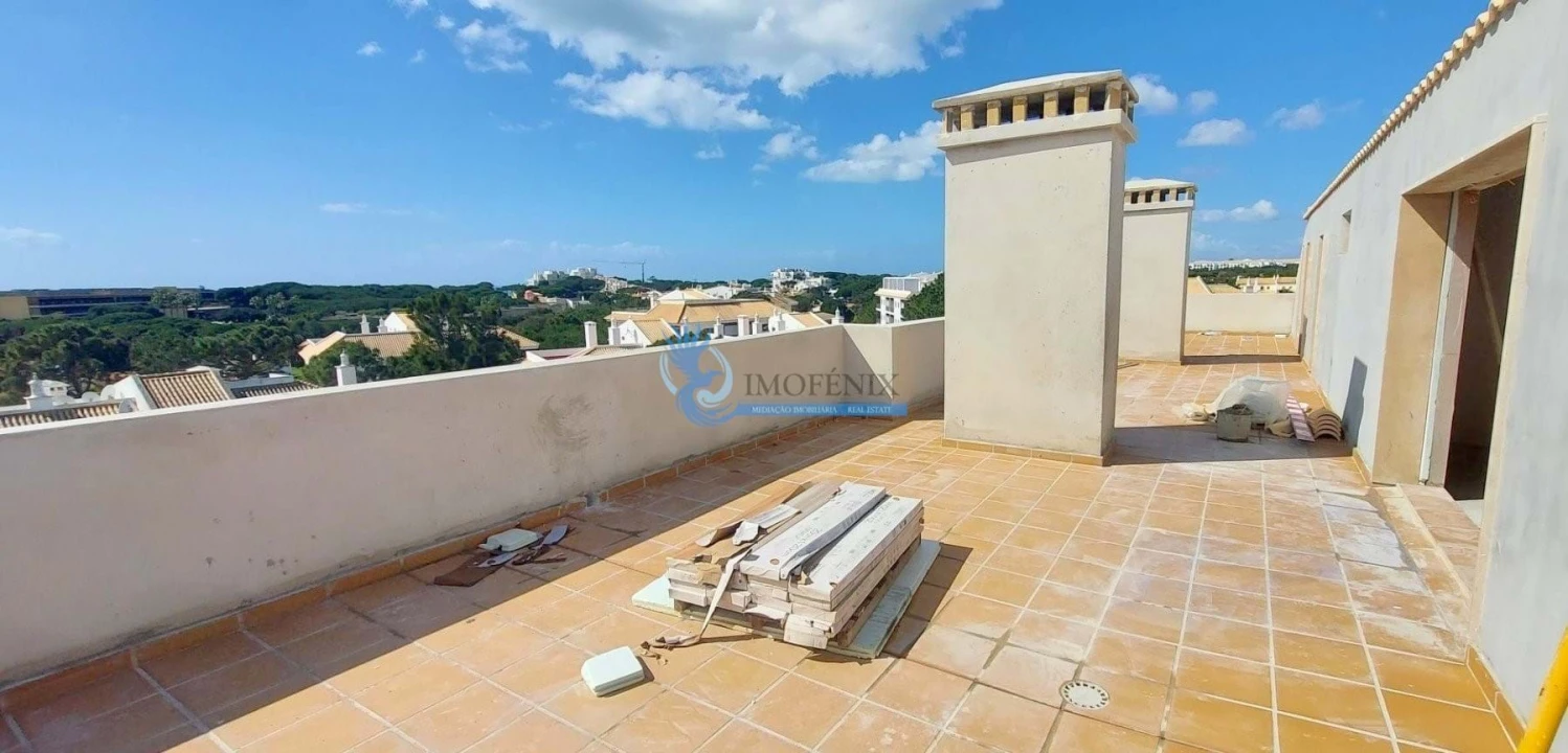 Apartamento T3 para Venda em Albufeira e Olhos de Água Foto 12