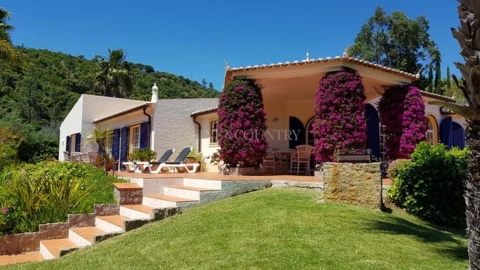 Moradia T7 para Venda em Monchique