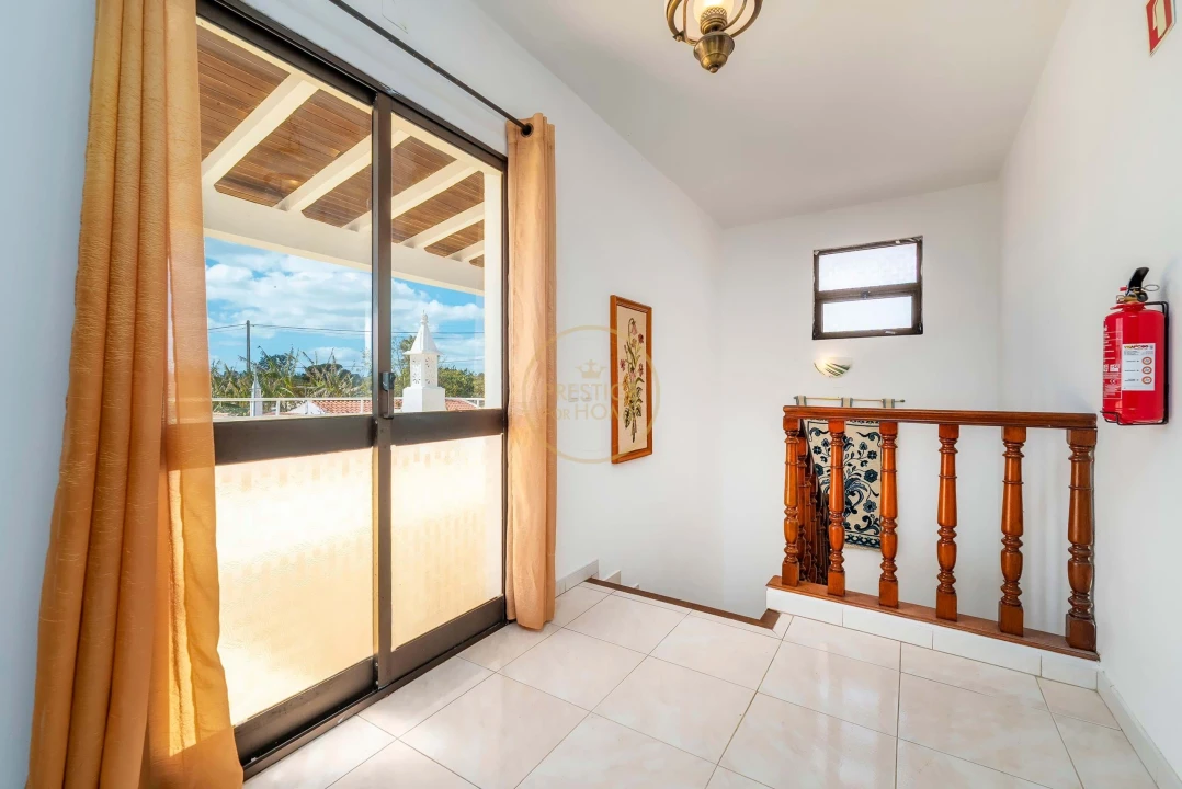 Moradia T4 para Arrendamento férias em Quarteira Foto 45