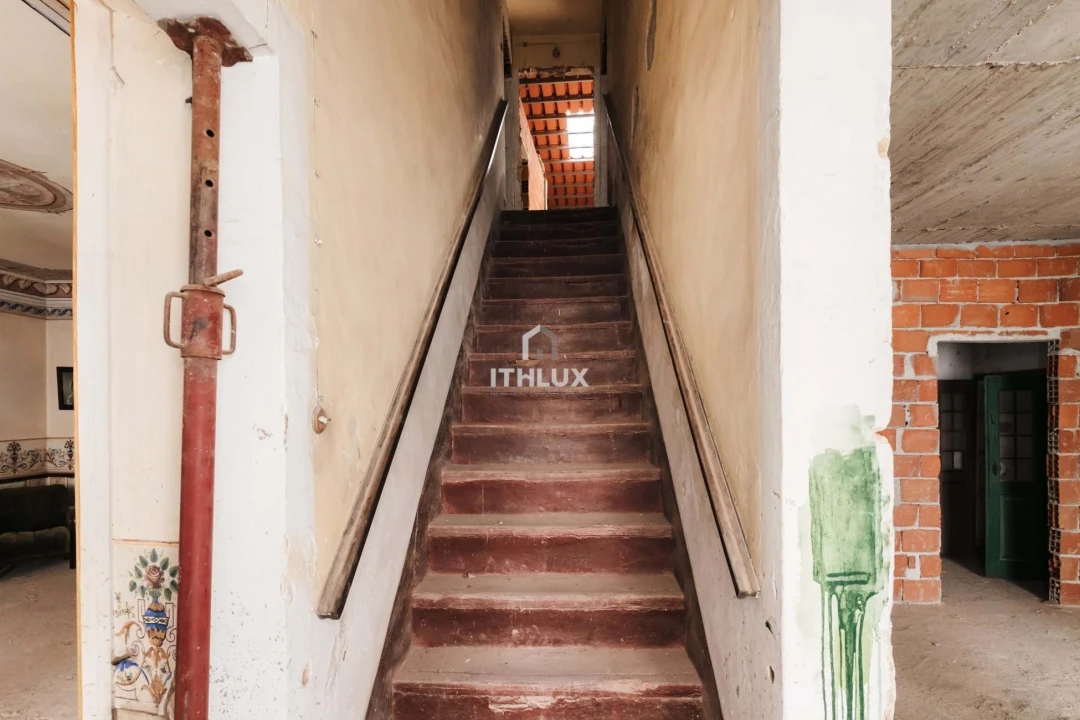 Prédio para Venda em Caia, São Pedro e Alcáçova Foto 13