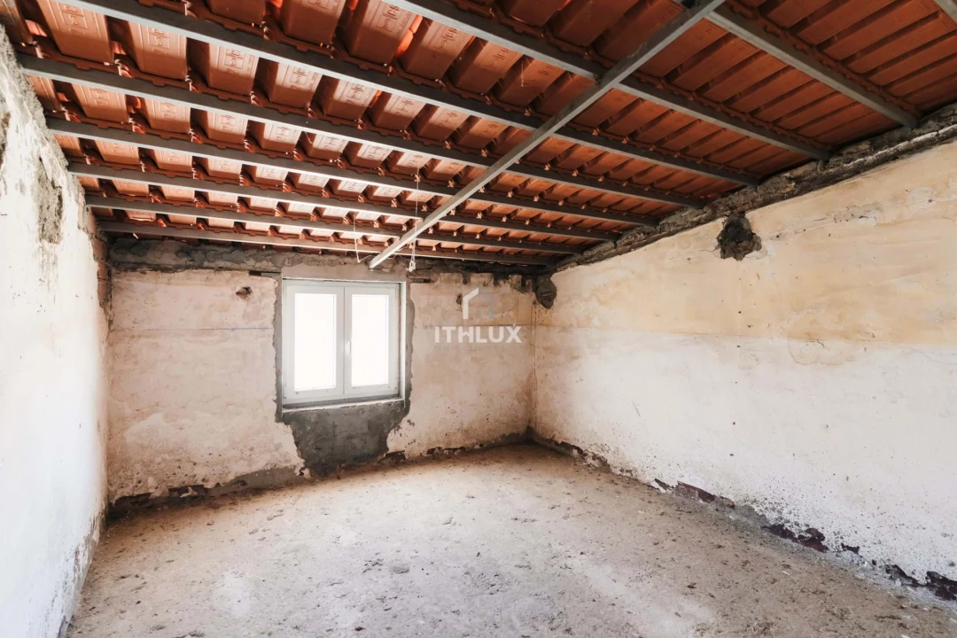 Prédio para Venda em Caia, São Pedro e Alcáçova Foto 22