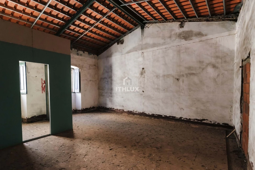 Prédio para Venda em Caia, São Pedro e Alcáçova Foto 16