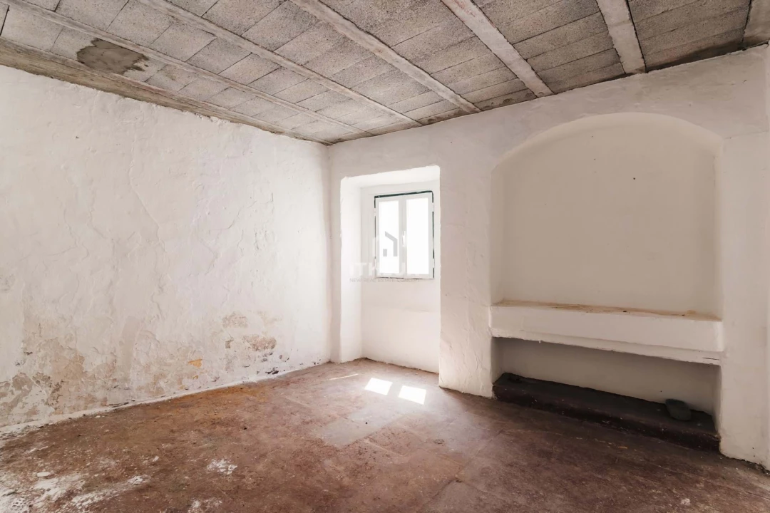 Prédio para Venda em Caia, São Pedro e Alcáçova Foto 30