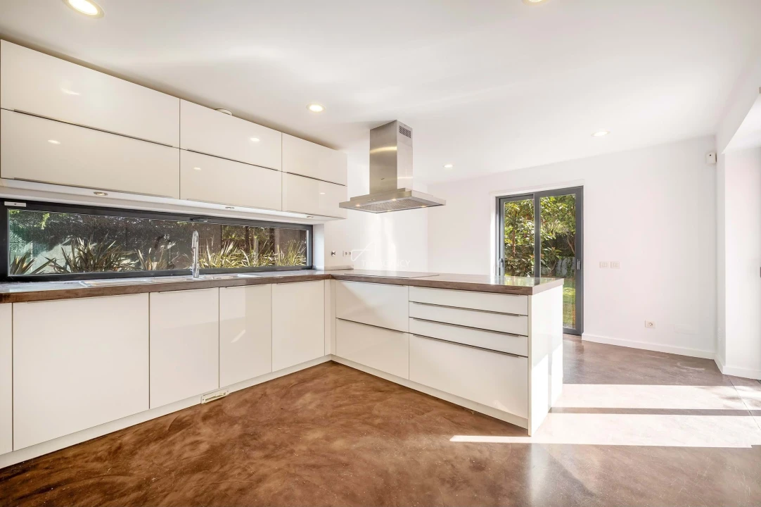 Moradia T4 para Venda em Cascais e Estoril Foto 8