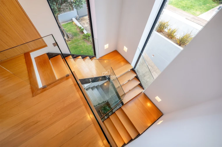 Moradia T4 para Venda em Cascais e Estoril Foto 11