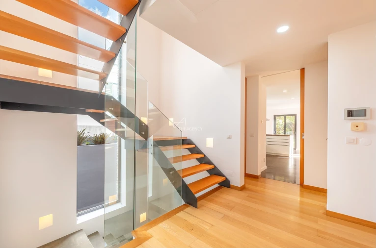 Moradia T4 para Venda em Cascais e Estoril Foto 4