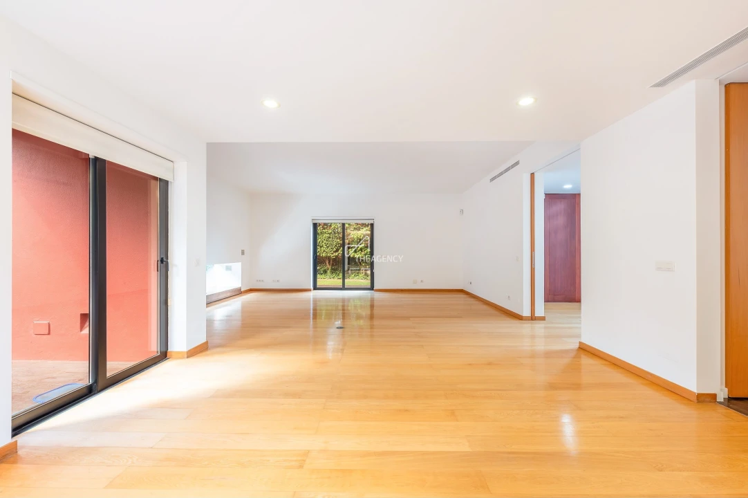 Moradia T4 para Venda em Cascais e Estoril Foto 6