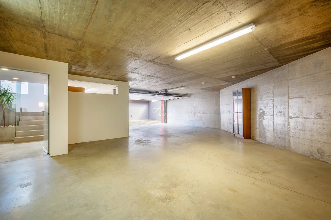 Moradia T4 para Venda em Cascais e Estoril Foto 27