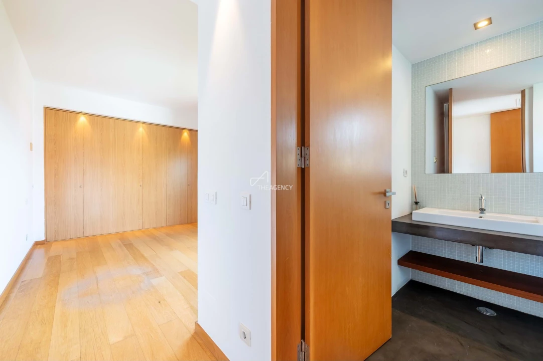 Moradia T4 para Venda em Cascais e Estoril Foto 13