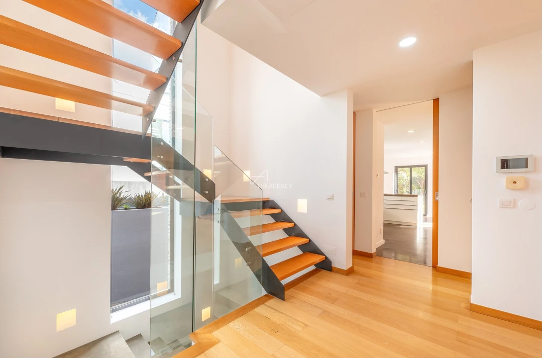 Moradia T4 para Venda em Cascais e Estoril Foto 4